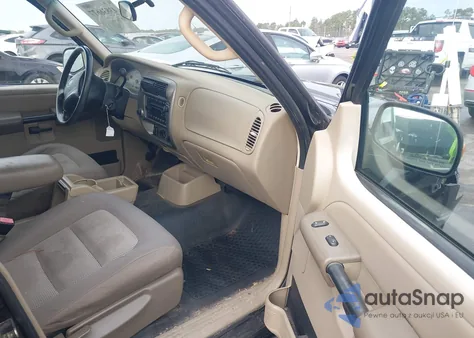 2005 Ford Explorer Sport Trac Adrenalin/Xls/Xlt z USA, uszkodzony, nr VIN 1FMZU67K55UB94025